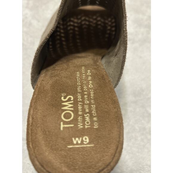 Toms Women’s Size 9 Majorca Suede Tan Beige Leather Heels Open Toe Shoes - Picture 7 of 7